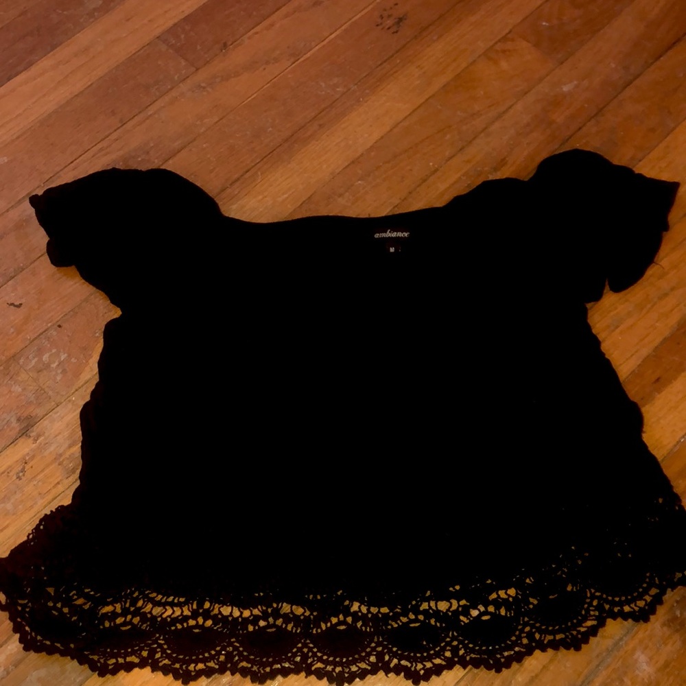 Black crop top